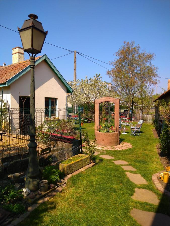 Le Pelican Wittenheim Exterior photo